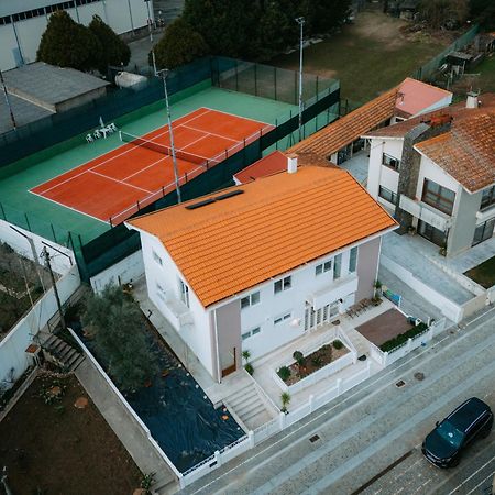 ホテル Estacao Do Parque サンタ・マリア・ダ・フェイラ エクステリア 写真